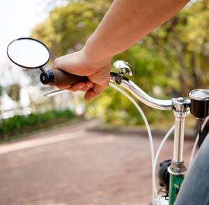 bicycle mirror helps bicycle riders stay safe