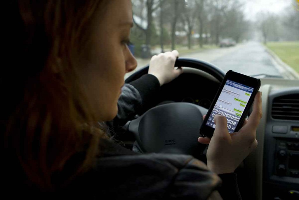 teenager texting while driving